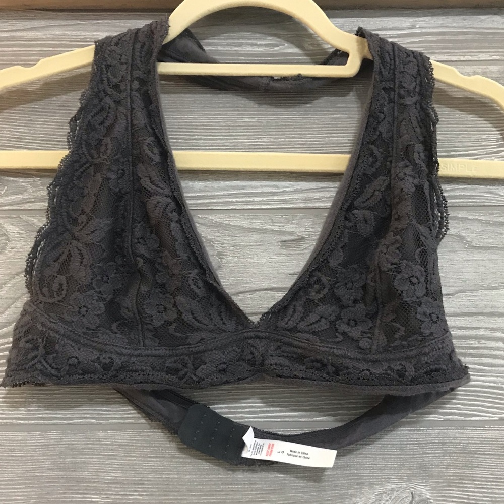 lace bralette urban outfitters